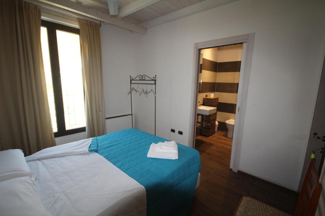 Villa La Conchiglia Rooms Cala Liberotto Extérieur photo