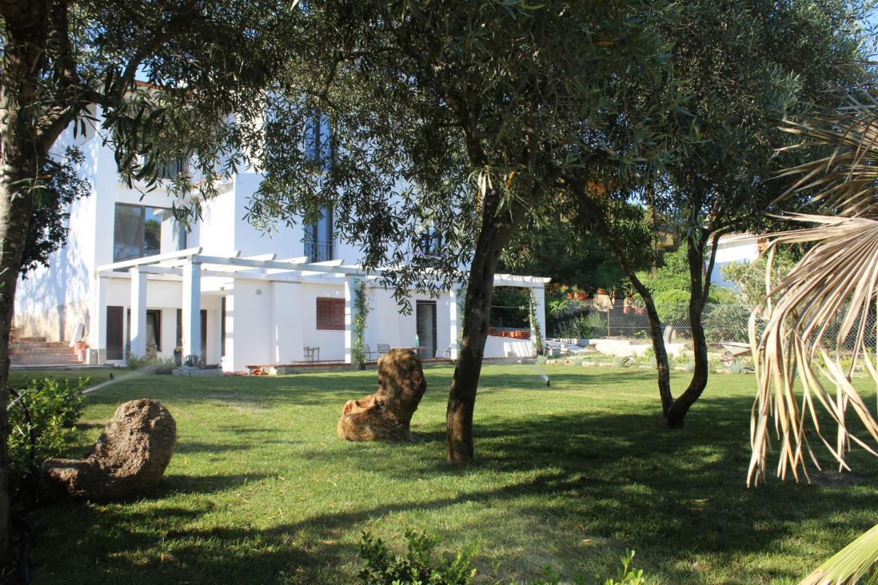 Villa La Conchiglia Rooms Cala Liberotto Extérieur photo