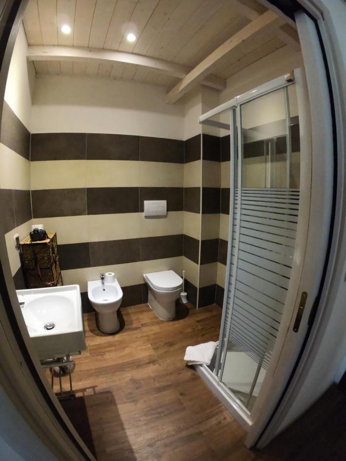 Villa La Conchiglia Rooms Cala Liberotto Extérieur photo