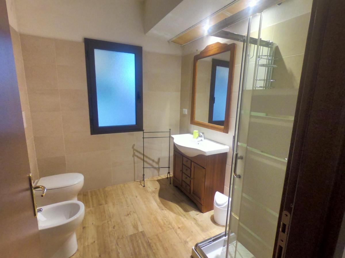 Villa La Conchiglia Rooms Cala Liberotto Extérieur photo
