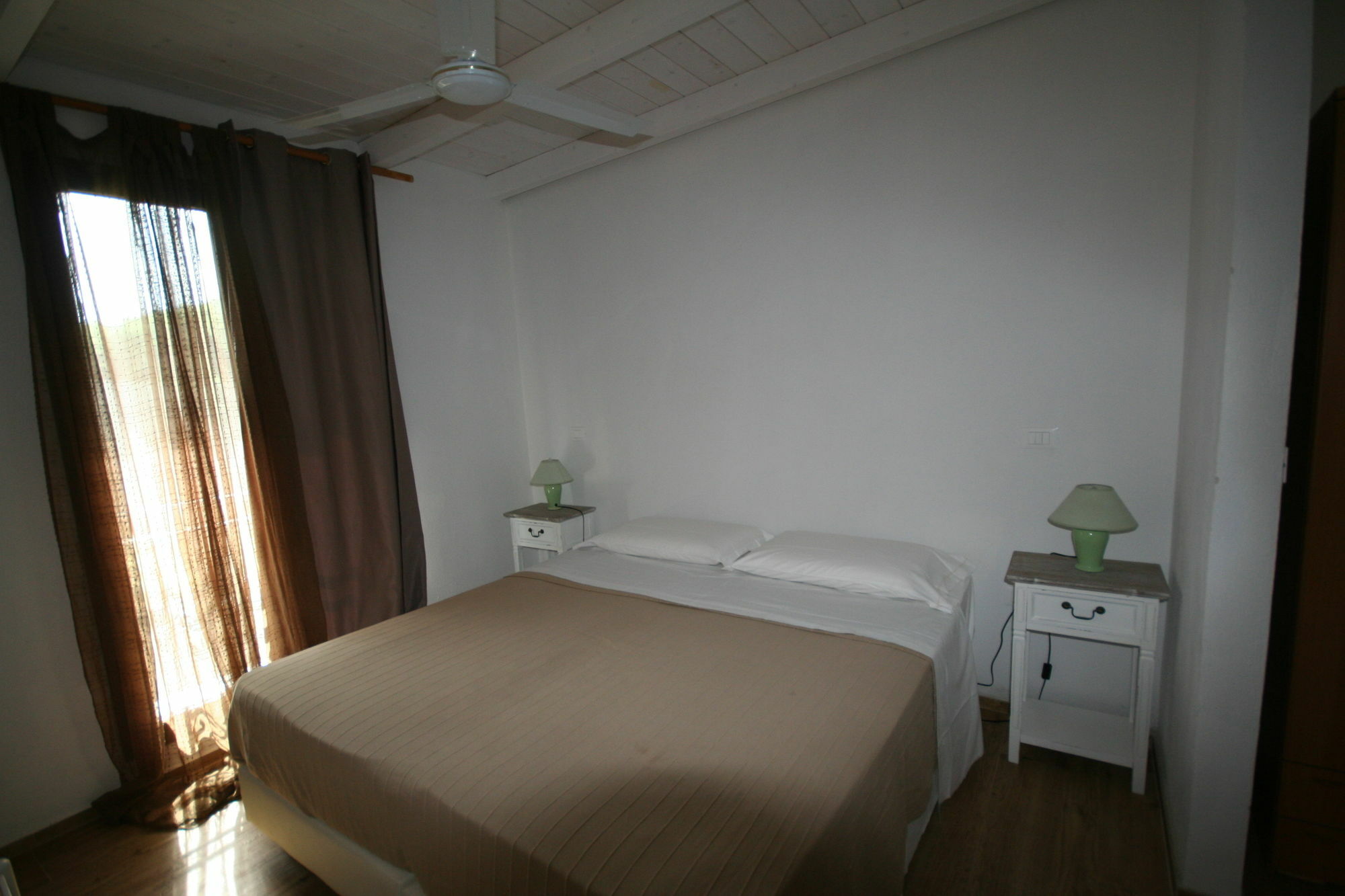 Villa La Conchiglia Rooms Cala Liberotto Extérieur photo
